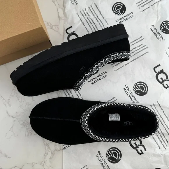 with Box /UGG Tasman Suede upper Slipper Mens Black US 9 - Picture 3 of 9